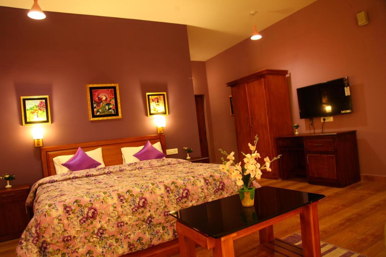 Zenha Resorts Munnar Bagian luar foto