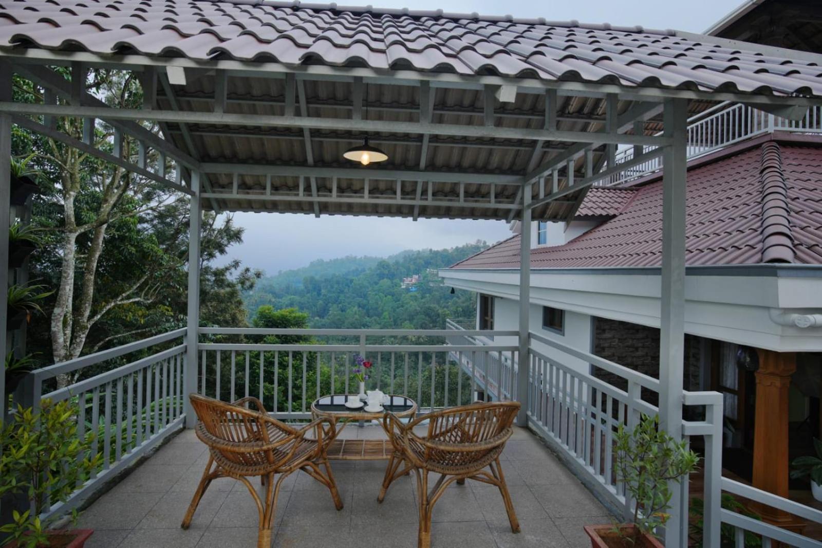 Zenha Resorts Munnar Bagian luar foto