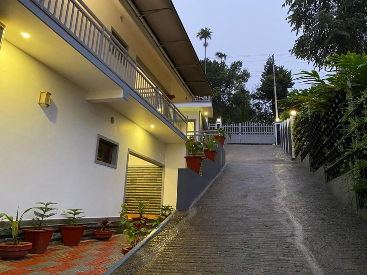 Zenha Resorts Munnar Bagian luar foto